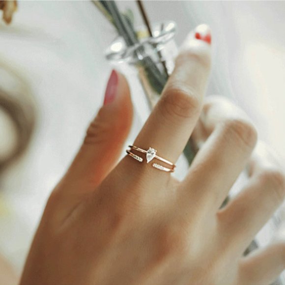 Jewelry - Rose Gold 925 Sterling Silver Beautiful Dainty and Elegant Teardrop Ring